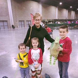 Meet your Posher, Rhonda